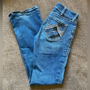 29L Ariat Mid Rise REAL jeans